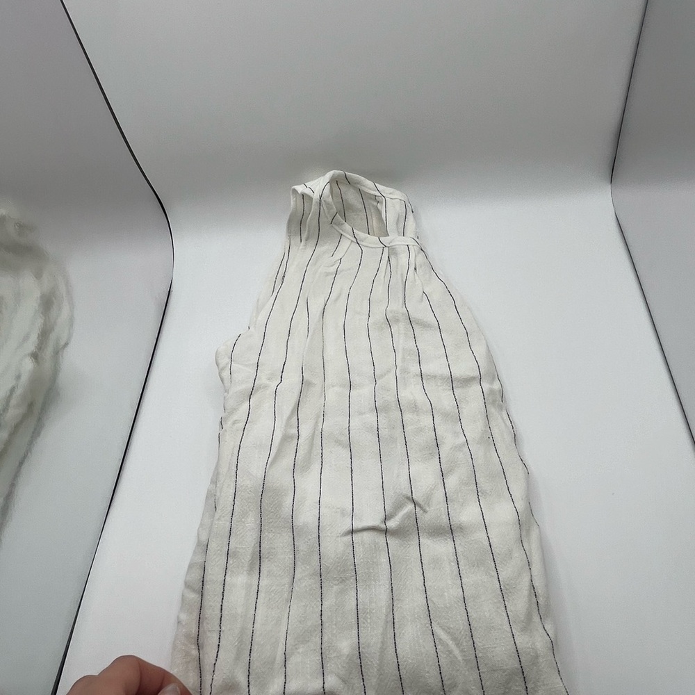 White Sleeveless Striped Top & Pant Set
